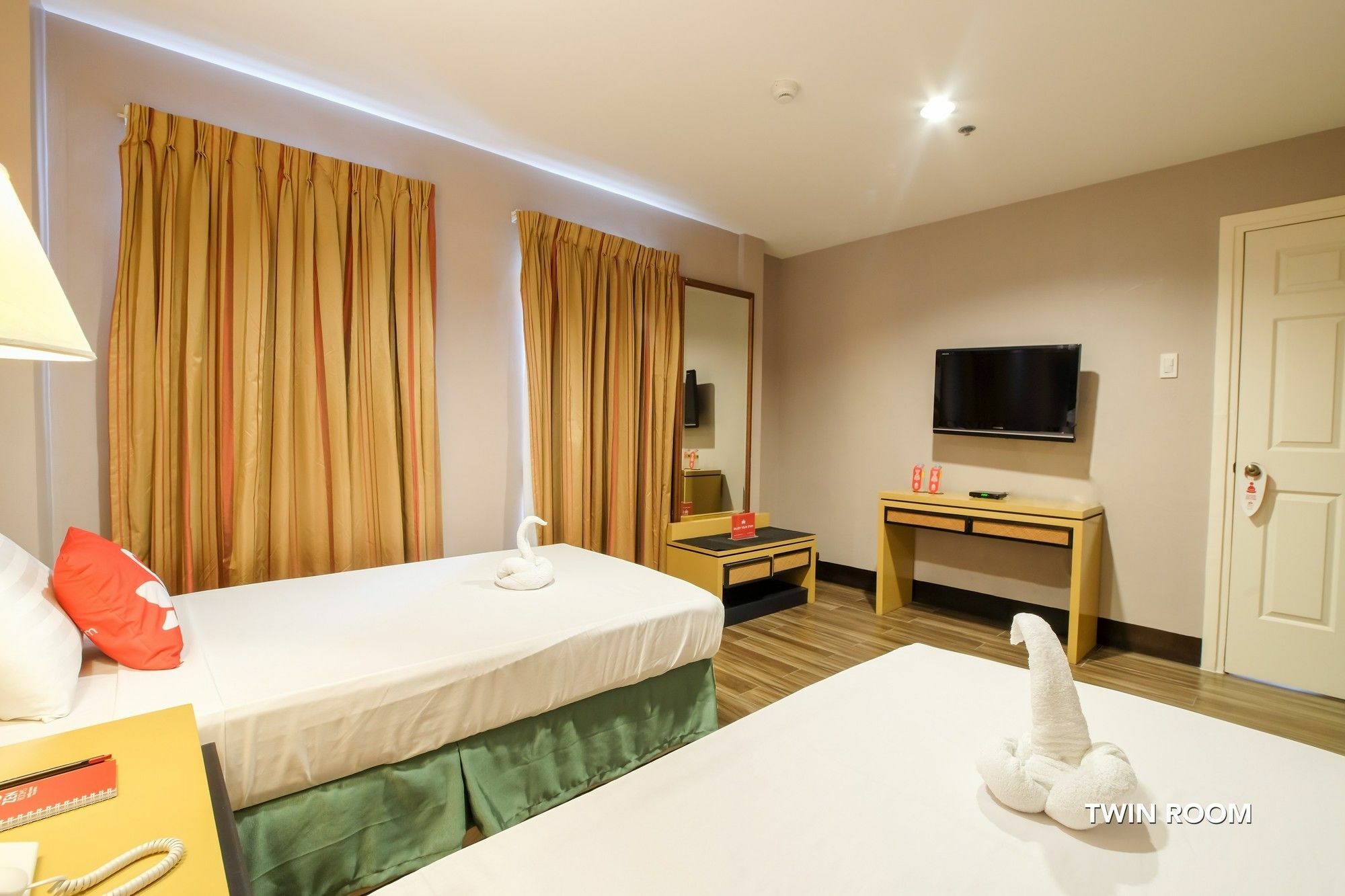 เซน รูม เดล ปิลาร์​ มาลาเต Hotel มะนิลา ภายนอก รูปภาพ
