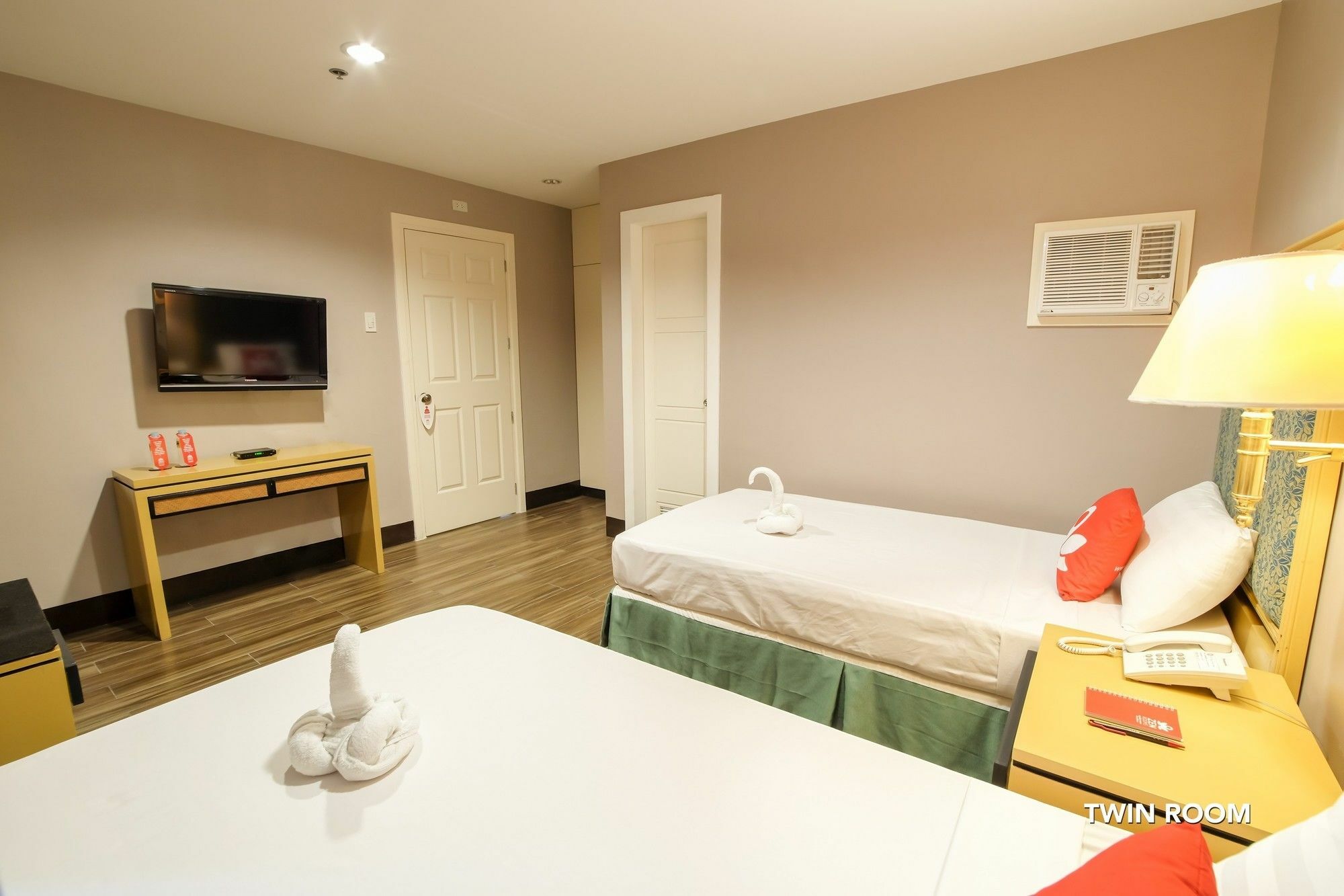 เซน รูม เดล ปิลาร์​ มาลาเต Hotel มะนิลา ภายนอก รูปภาพ